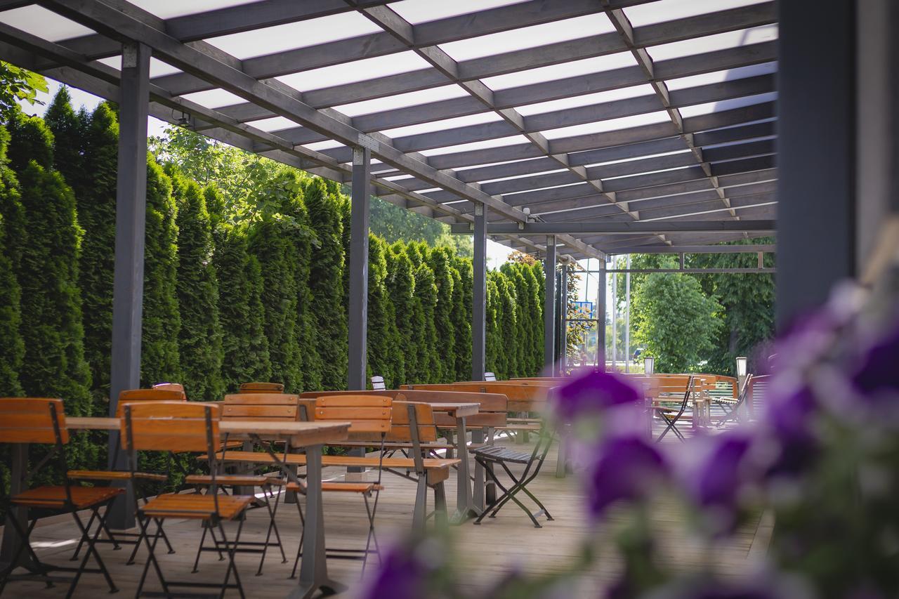 Hotel Pikul Puławy Екстериор снимка