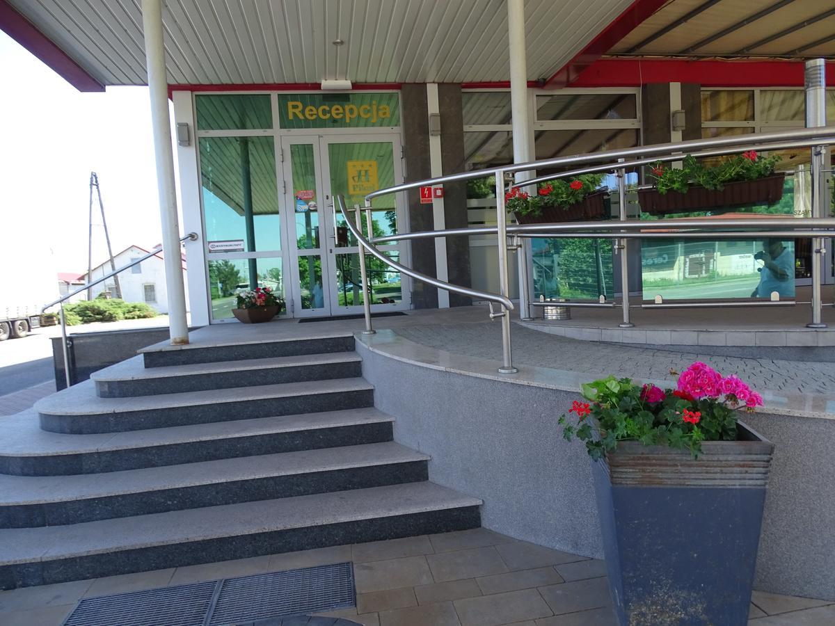 Hotel Pikul Puławy Екстериор снимка