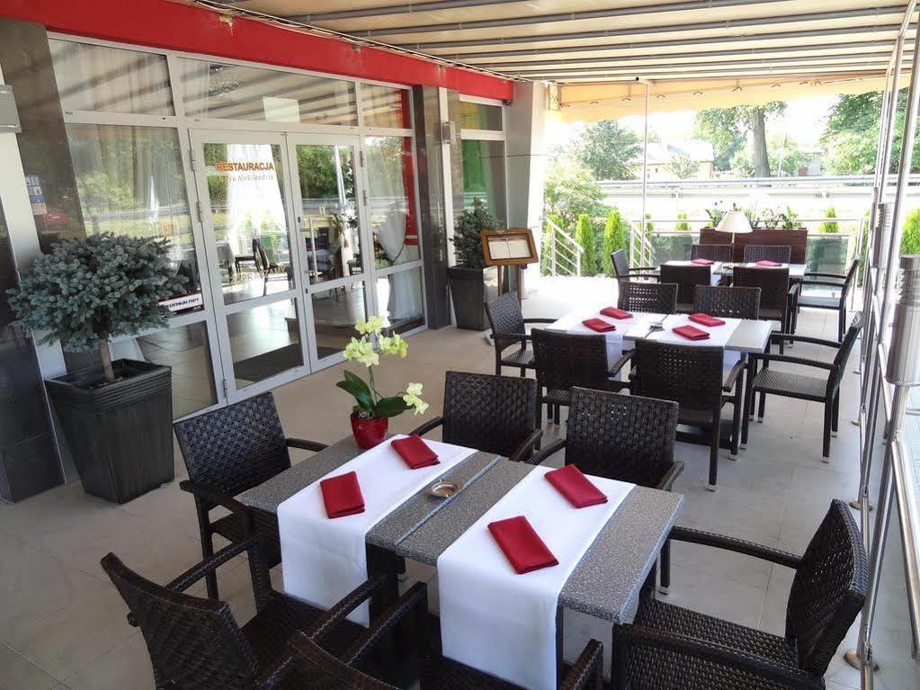Hotel Pikul Puławy Екстериор снимка